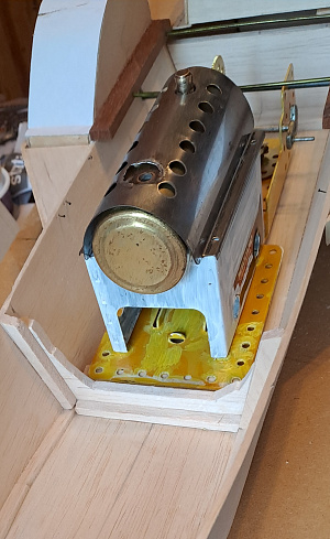 Meccano steamer engine under restoration.